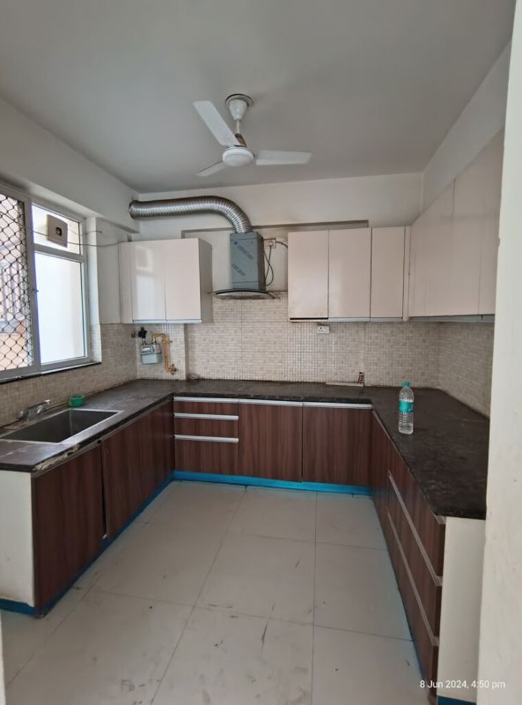 Kitchen, landmark-imperial-heights 3.5 Bedroom 2190 Sq.Ft. Apartment In Sector 88 Faridabad 10609065