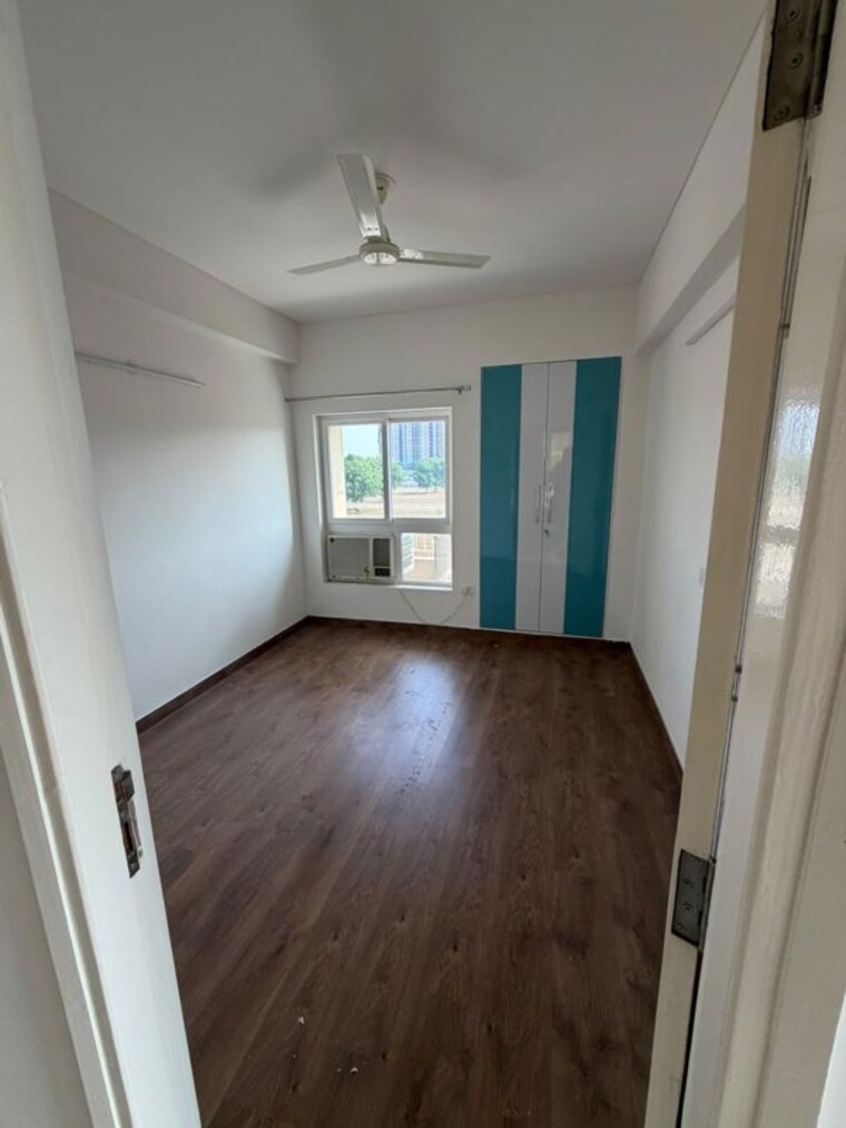 Room, silverglades-the-melia 2 Bedroom 1425 Sq.Ft. Apartment In Sohna Sector 35 Gurgaon 10730673