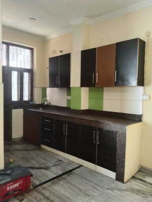 Kitchen in 1 BHK Villa at Sector 23 – for Rent