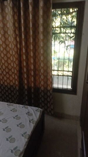 Living Room in 3 BHK Builder Floor at Safdarjung Enclave – for Rent