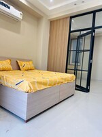 Studio  +  647 Sq.Ft. Builder Floor in Sector 39