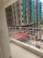 3 BHK 1300 Sq.Ft. Apartment in Gaur City 2 - 14th Avenue