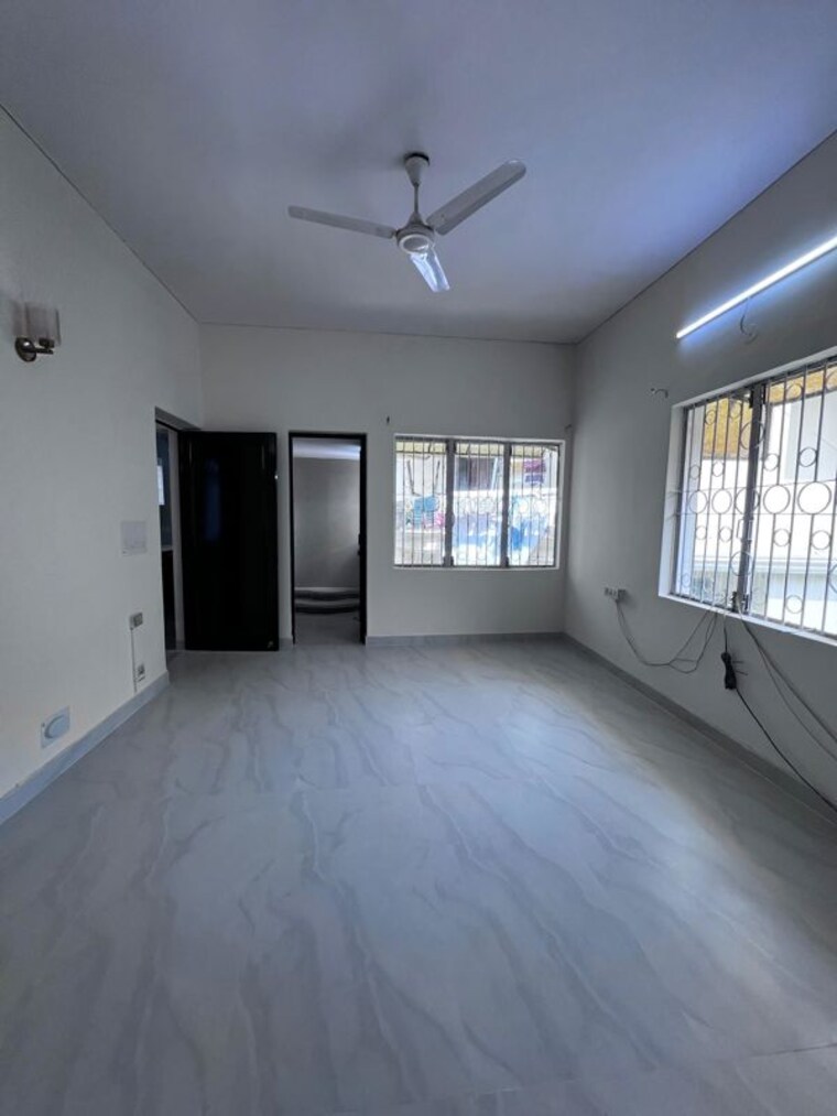 Room, chittaranjan park 2 Bedroom 160 Sq.Yd. Builder Floor In Chittaranjan Park Delhi 10730735