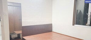 Room in  Pg at Naupada – for Rent