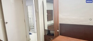 Room in  Pg at Naupada – for Rent