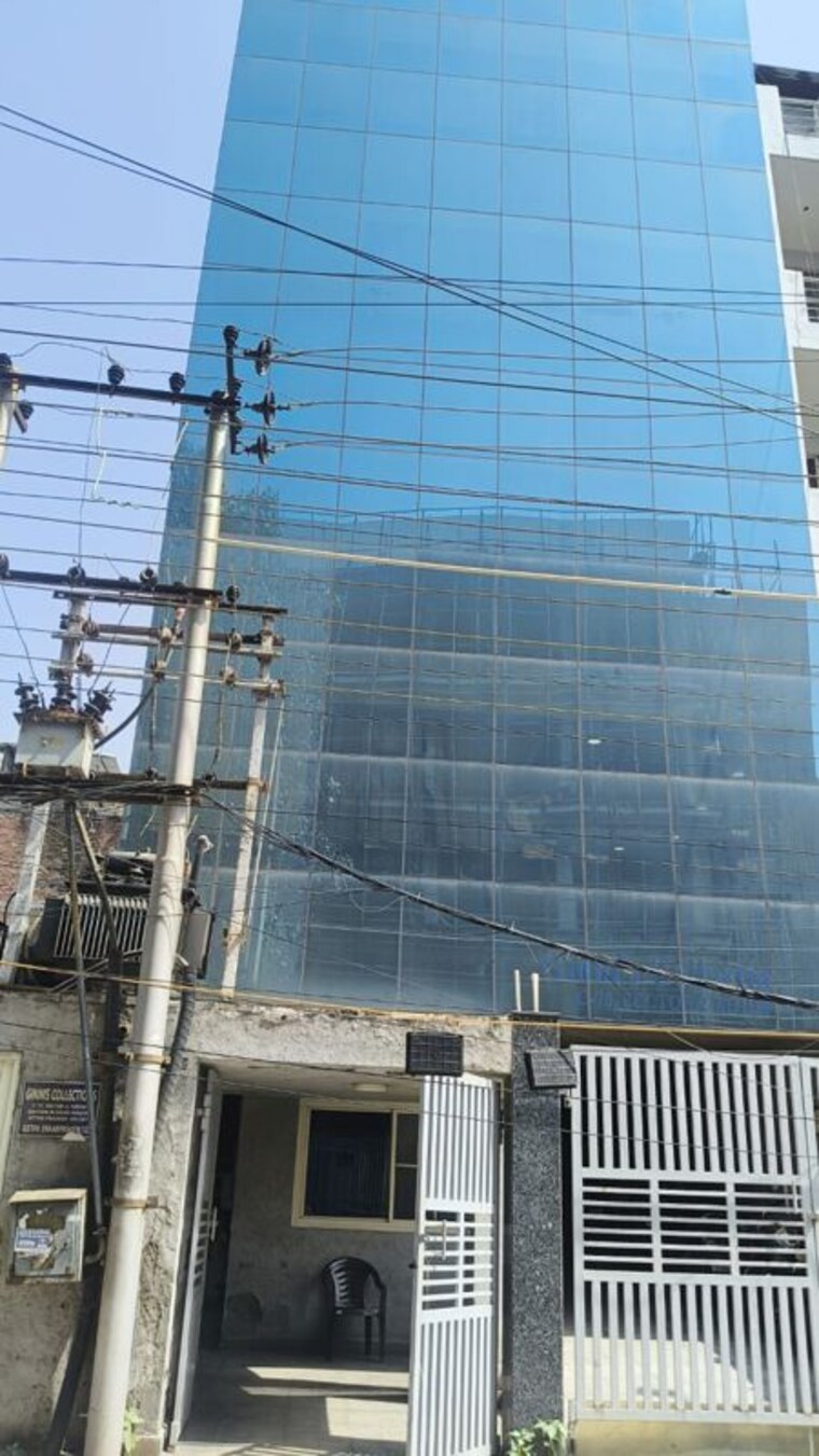 Exterior View, sector 58 Commercial Office Space 1200 Sq.Ft. In Sector 58 Noida 10730809