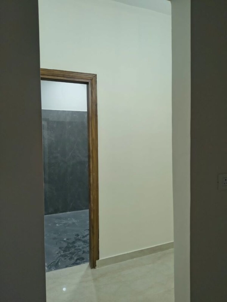 Room, asj-paras-enclave 4 Bedroom 120 Sq.Yd. Independent House In Sujroo Muzaffarnagar 10717980