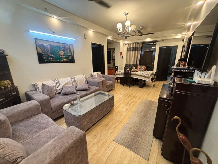 Living Room, jaypee-green-villas 4 Bedroom 5200 Sq.Ft. Villa In Jaypee Greens Greater Noida 10730838