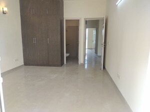 Room in 3 BHK Apartment at Emaar MGF Emerald Hills, Sector 65 – for Sale