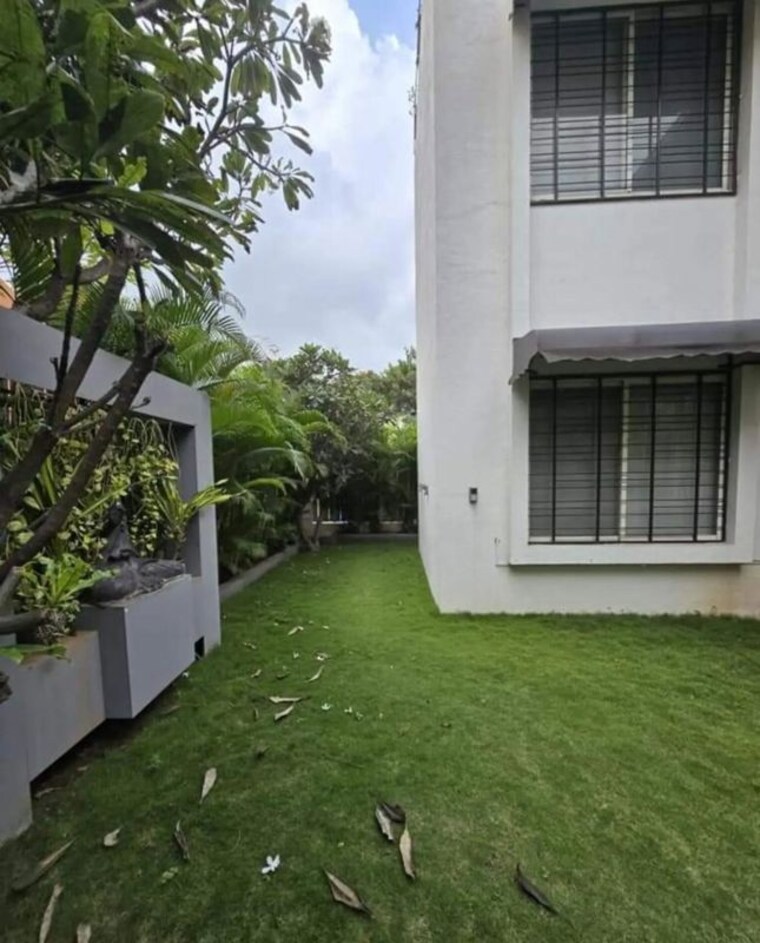 Garden, kolte-patil-maple-leaves 3 Bedroom 4900 Sq.Ft. Villa In Undri Pune 10730850