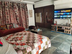 Bedroom in 4 BHK Apartment at Kharghar Sector 20 – for Sale