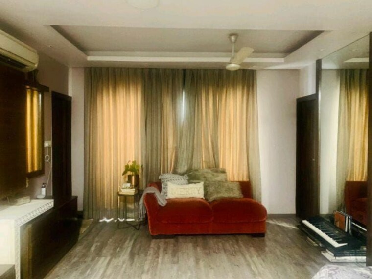 Living Room, kharghar sector 20 4 Bedroom 600 Sq.Mt. Apartment In Kharghar Sector 20 Navi Mumbai 10730880
