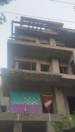 6+ BHK +  300 Sq.Mt. Independent House in RWA Apartments Sector 122
