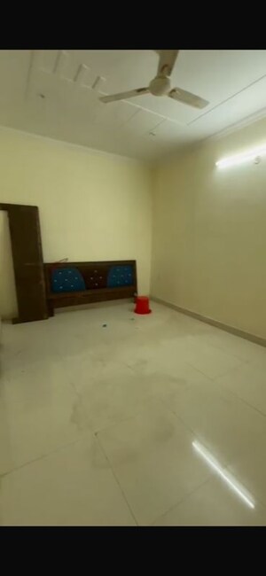 Room in 5 BHK Villa at AKJ Novel Valley, Sector 16b Greater Noida – for Sale
