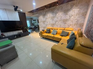 3 BHK Apartment For Sale in Hallmark Vicinia, Narsingi