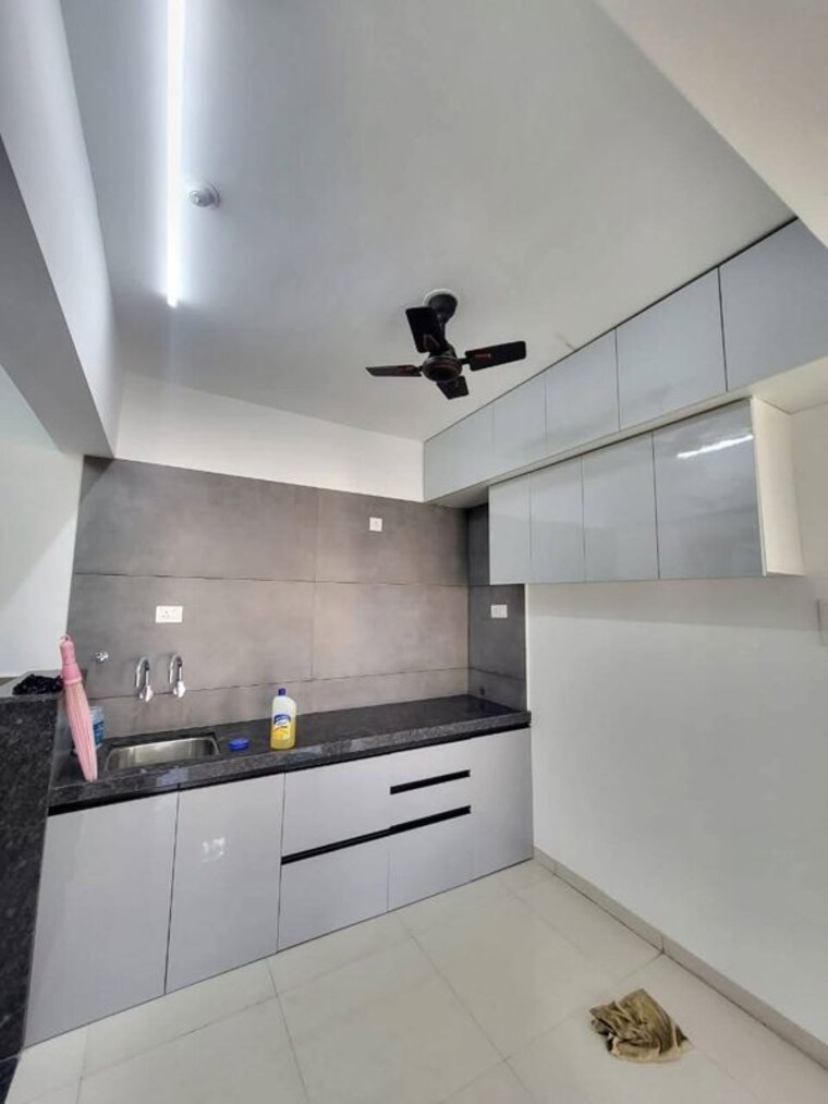Kitchen, uttam-townscapes 2 Bedroom 770 Sq.Ft. Apartment In Yerawada Pune 10730980