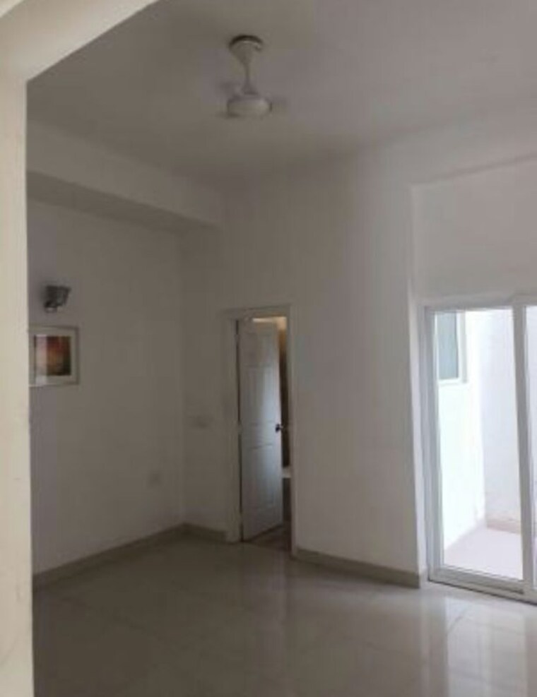 Room, paramount-golf-foreste-apartments 4 Bedroom 2452 Sq.Ft. Apartment In Zeta I Greater Noida Greater Noida 10730976
