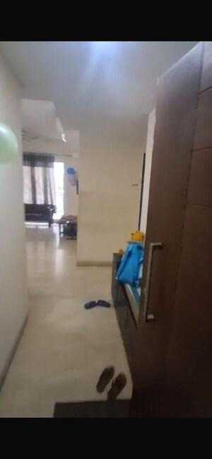 Furnished Amenities in 3 BHK Apartment at Puri Anand Villas Phase II, Sector 81 – for Rent