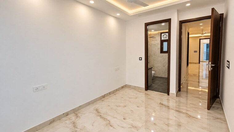 Room, chattarpur  125 Sq.Yd. Builder Floor In Chattarpur Delhi 10730996