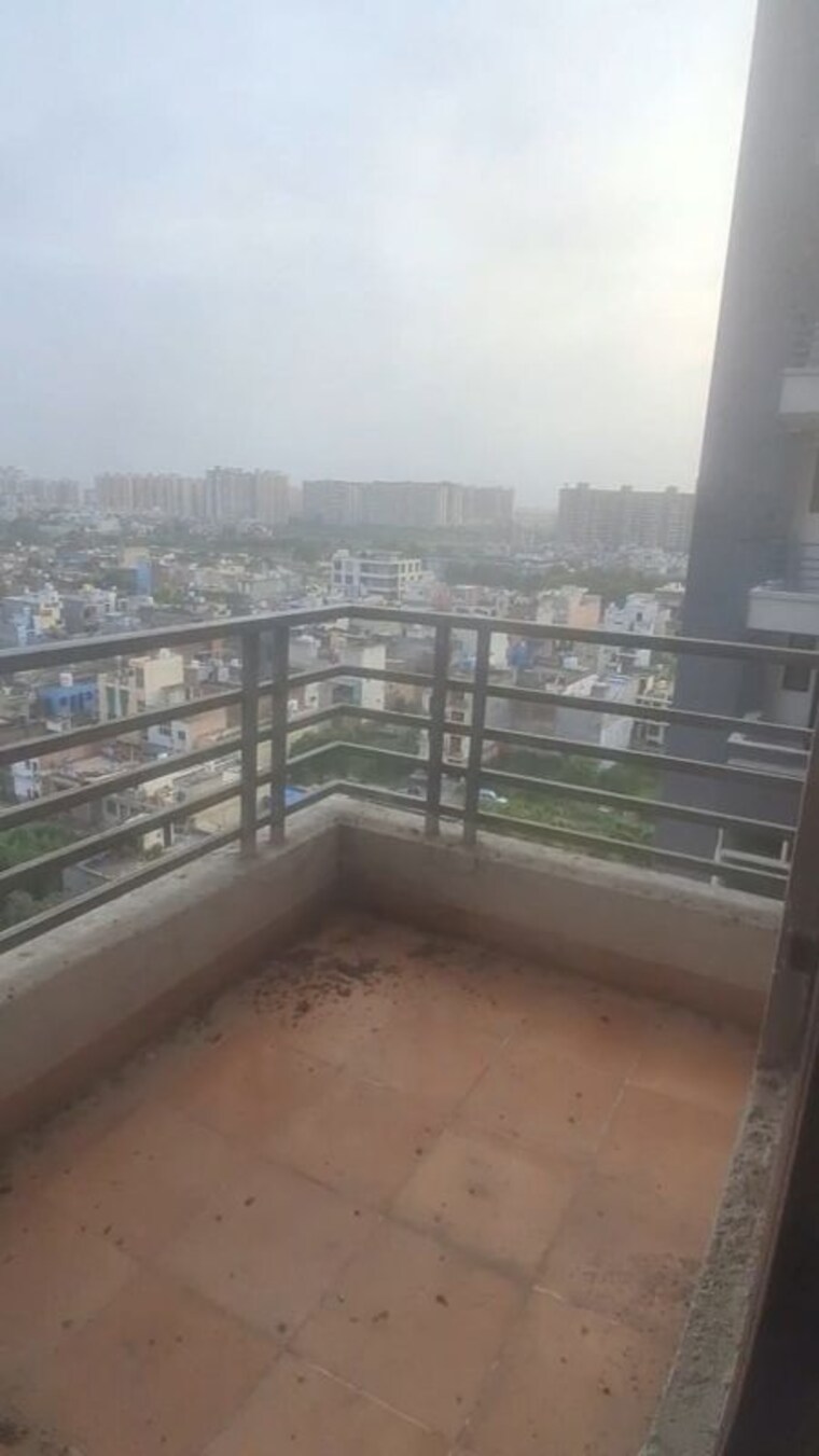 Balcony, amolik-heights 3 Bedroom 755 Sq.Ft. Apartment In Sector 88 Faridabad 10731015