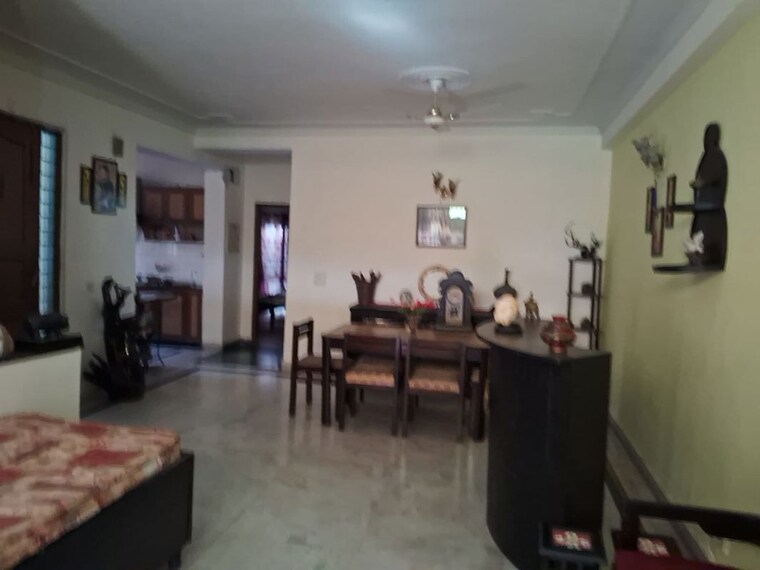 Gym, sector 49 3 Bedroom 1550 Sq.Ft. Independent House In Sector 49 Gurgaon 10731040