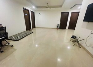 Room in 2 BHK Builder Floor at Subhash Nagar – for Rent