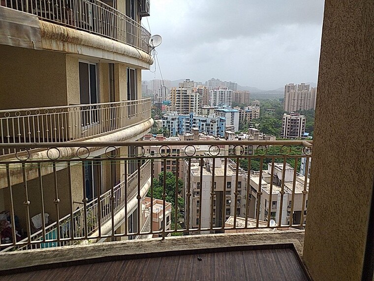 Balcony, vijay-nakshatra Pg For Boys In Ghodbunder Road 10731061