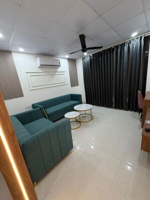 Team Area in 1 BHK Independent House at Dlf City Phase 3 – for Rent