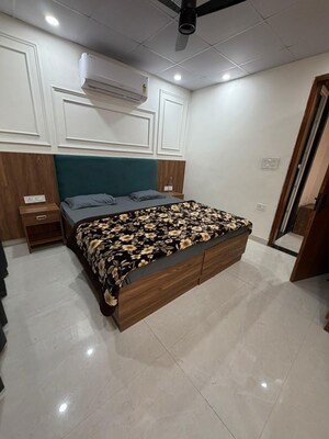 Bedroom in 1 BHK Independent House at Dlf City Phase 3 – for Rent