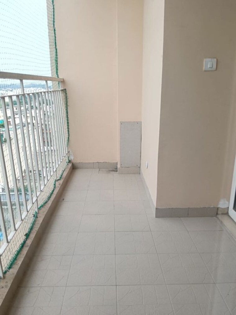 Balcony, ambala highway 4 Bedroom 2100 Sq.Ft. Apartment In Ambala Highway Zirakpur 10731083