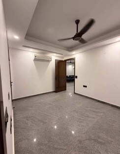 3 BHK Builder Floor For Rent in Rajouri Garden