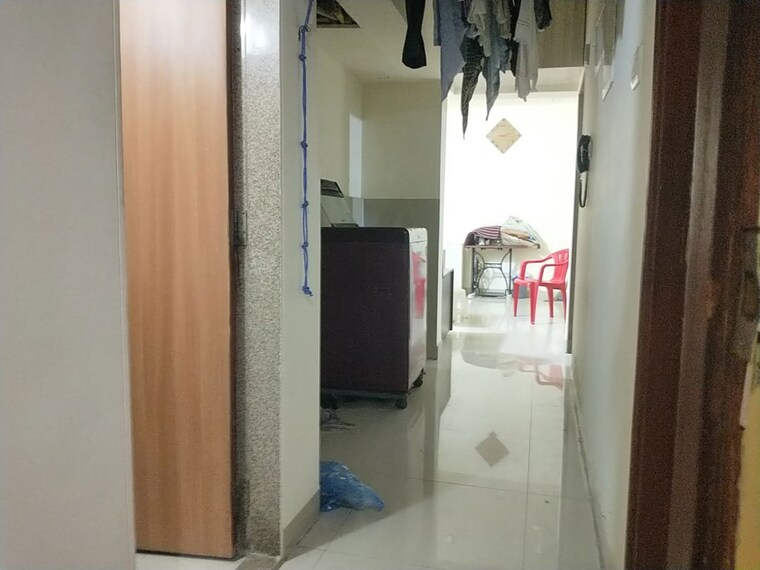 Bathroom, everest-country-side Pg For Boys In Kasarvadavali 10731105