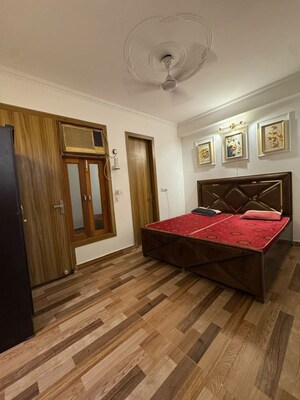 Bedroom in 1 BHK Apartment at Saket – for Rent