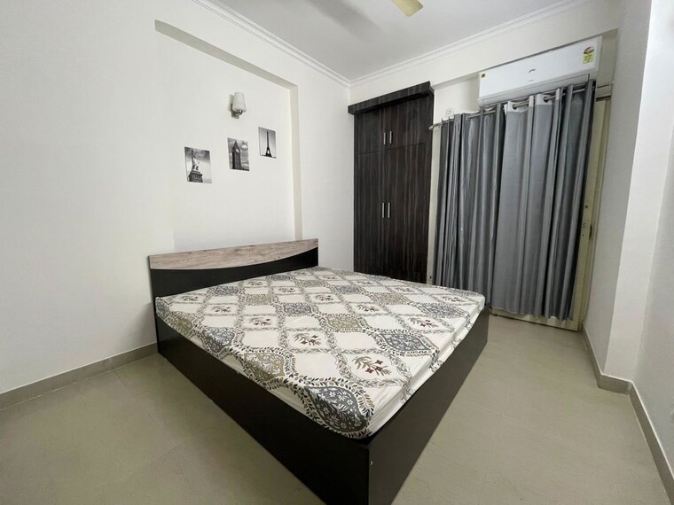 Bedroom, antriksh-golf-view 3 Bedroom 1640 Sq.Ft. Apartment In Sector 78 Noida 10727281