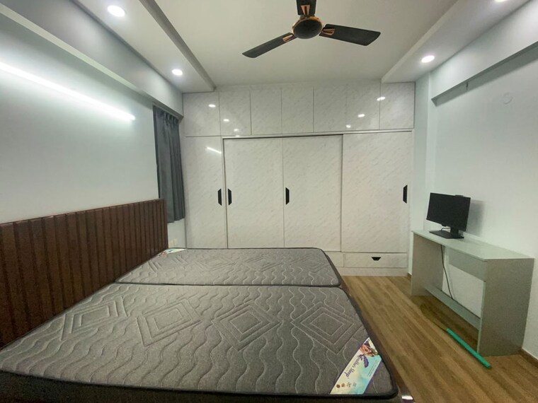 Bedroom, rof-aalayas-phase-2 3 Bedroom 645 Sq.Ft. Apartment In Sector 102 Gurgaon 10731121