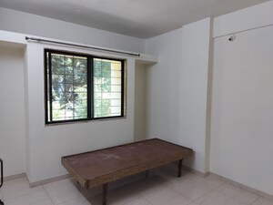 Room in 3 BHK Apartment at Morya Giri Apartment, Pimple Nilakh – for Rent
