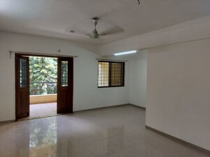 Room in 3 BHK Apartment at Morya Giri Apartment, Pimple Nilakh – for Rent