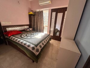 Bedroom in 1 BHK Apartment at Lodha Amara, Kolshet Road – for Rent