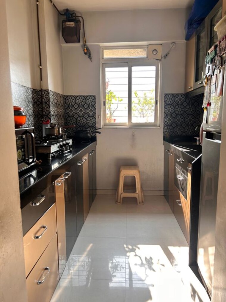 Team Area, lodha-amara 1 Bedroom 550 Sq.Ft. Apartment In Kolshet Road Thane 10731190