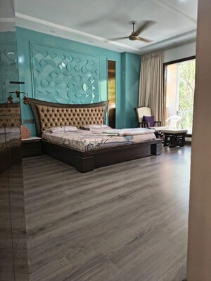 Bedroom in 4 BHK Builder Floor at South City 1 – for Rent