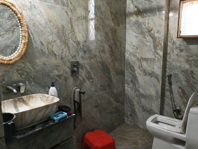 Bathroom, ansal-neelpadam 2 Bedroom 1650 Sq.Ft. Apartment In Vaishali Extension Ghaziabad 10731168