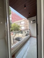 3 BHK +  1300 Sq.Ft. Builder Floor in Chattarpur