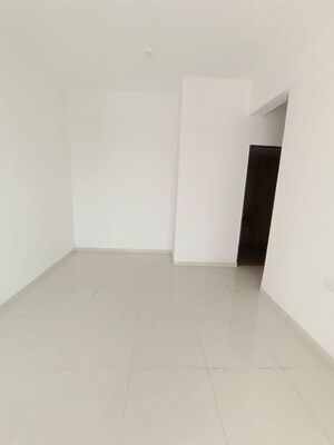 Room in 3 BHK Apartment at Aishwaryam Stonehenge, Ravet – for Rent