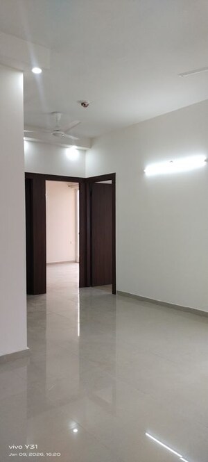 Room in  Apartment at Mahagun My Woods, Sector 16c Greater Noida – for Sale