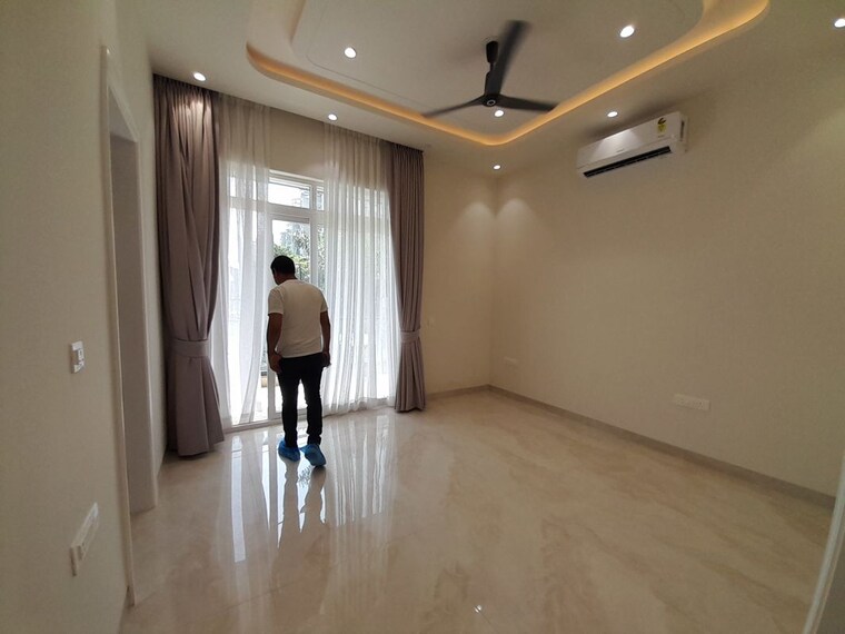 Room, adore-arpanam 4 Bedroom 2501 Sq.Ft. Apartment In Sector 83 Faridabad 10731313