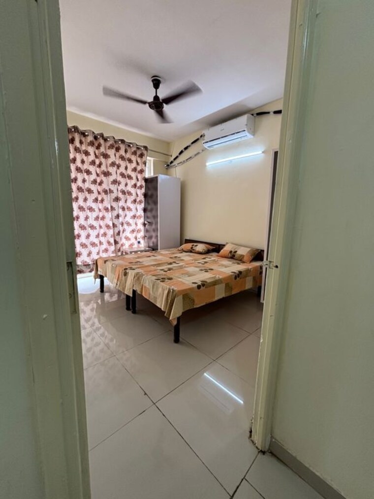 Bedroom, pyramid-midtown 2 Bedroom 678 Sq.Ft. Apartment In Sector 59 Gurgaon 10731338