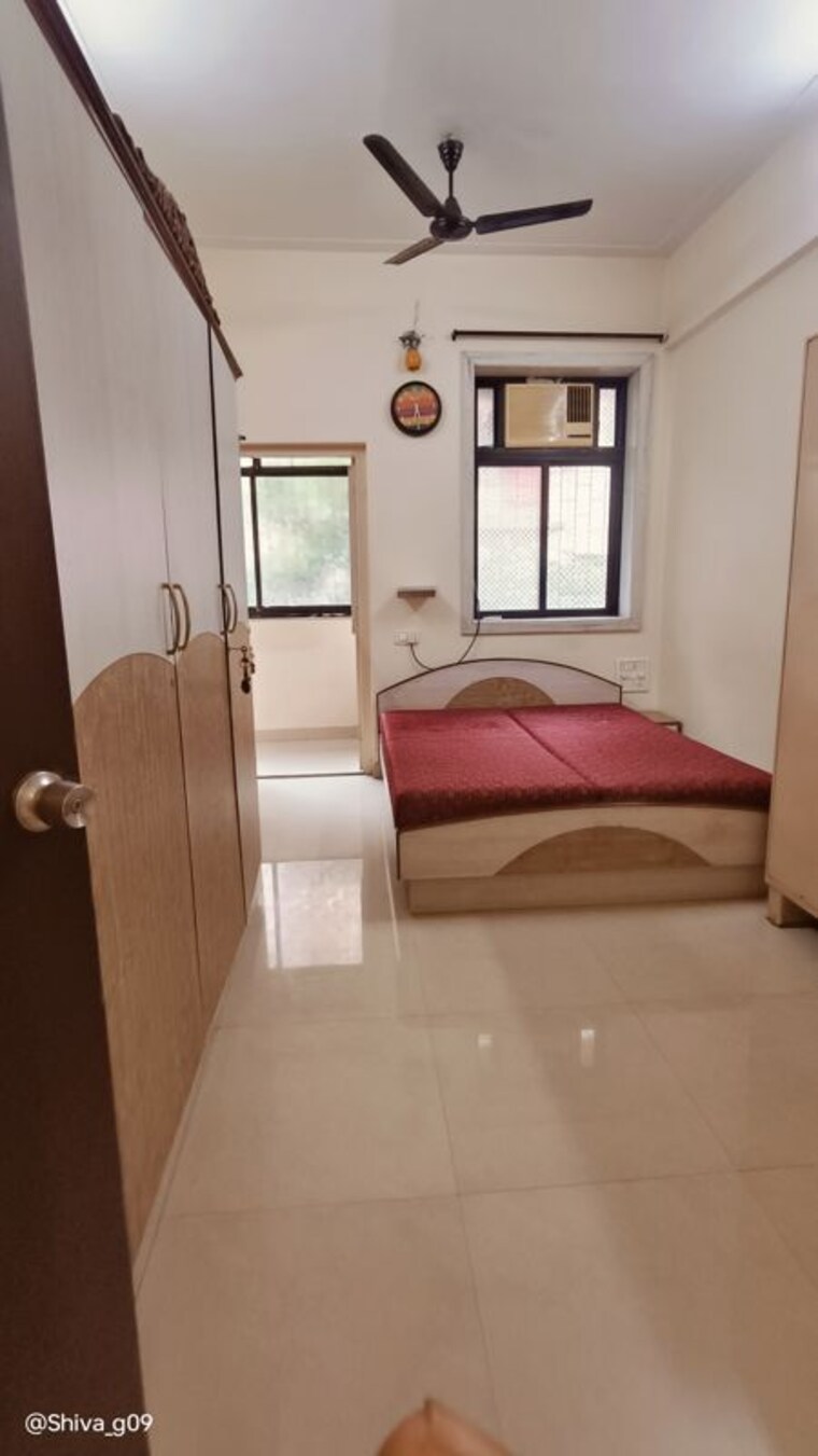 Bathroom, kataria-colony 2 Bedroom 800 Sq.Ft. Apartment In Dadar West Mumbai 10731359