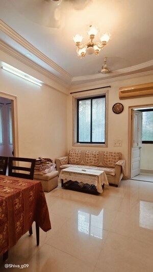 Living Room in 2 BHK Apartment at Kataria Colony, Dadar West – for Rent