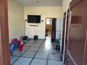 1 BHK Apartment For Rent in Sector 4