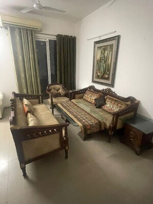  Apartment For Rent in Mahagun My Woods, Sector 16c Greater Noida